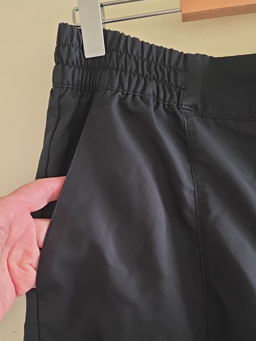 Nike Jordan Women's Core Woven Pants - Black - S (EUC) - Picture 7 of 12